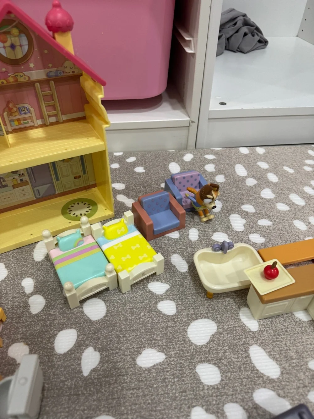 BLUEY Dollhouse playset furniture accessories bingo beds potty figurines toy